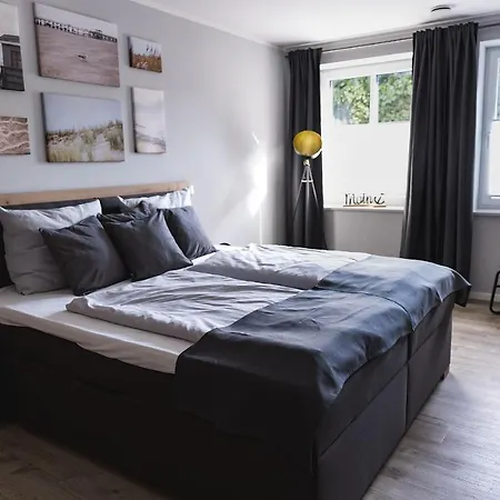 Haus Hummerklippe 1 Apartment *